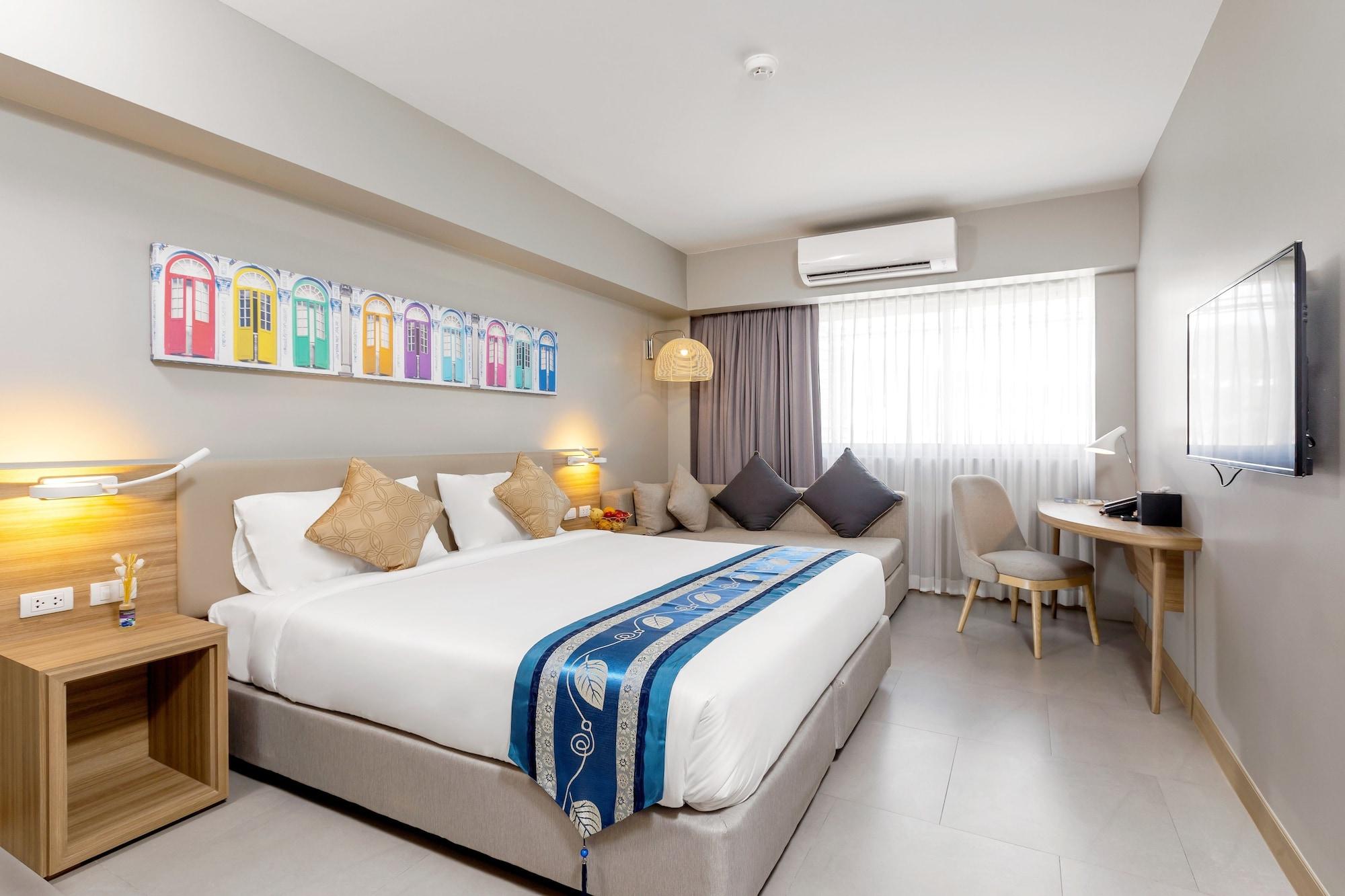 Journeyhub Phuket Patong Hotel Exterior photo