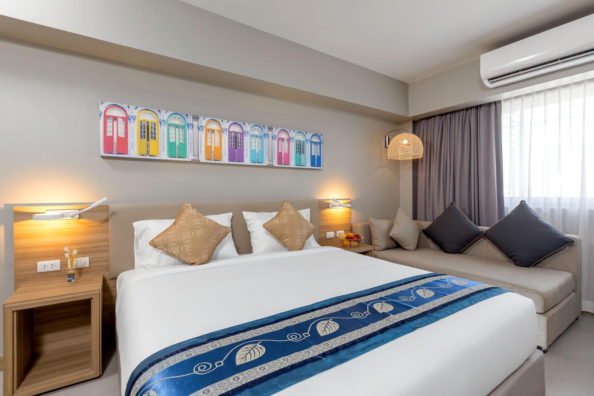 Journeyhub Phuket Patong Hotel Exterior photo