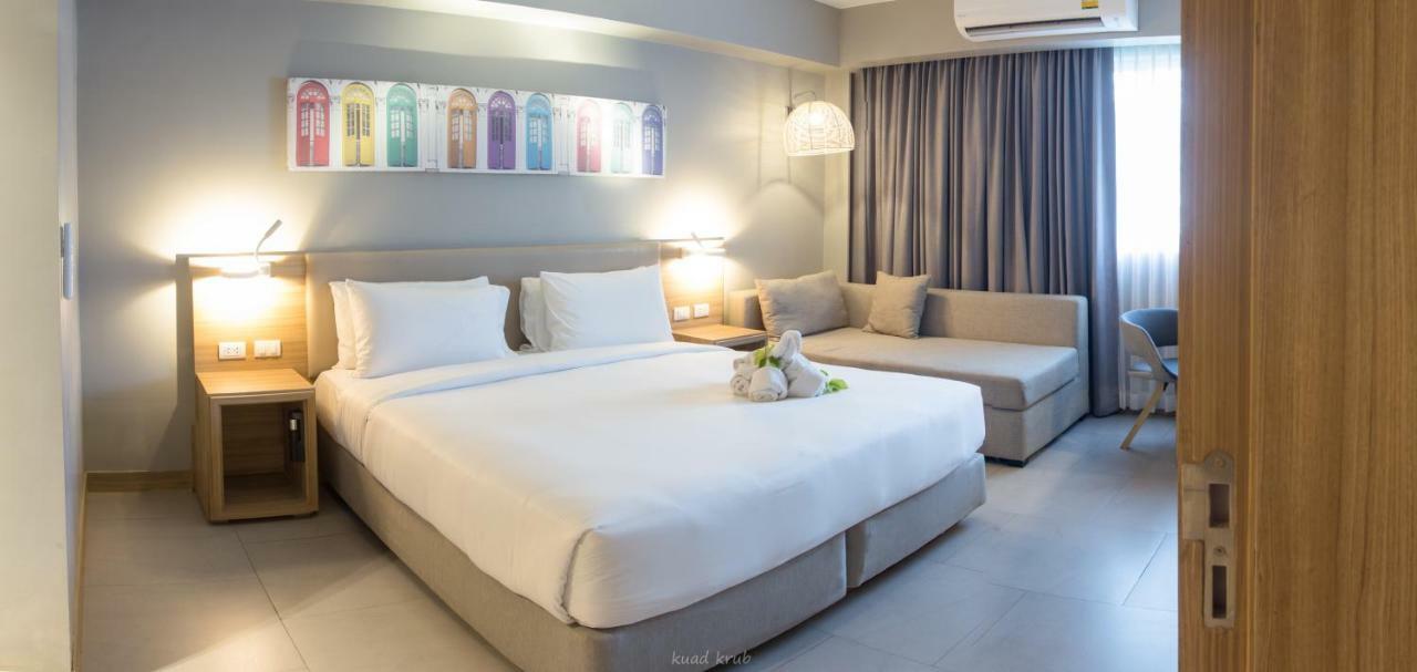 Journeyhub Phuket Patong Hotel Exterior photo